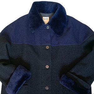 VTG 💯% Pure Wool Hilary Radley Two-Tone Blue Black Pea Coat Winter Jacket